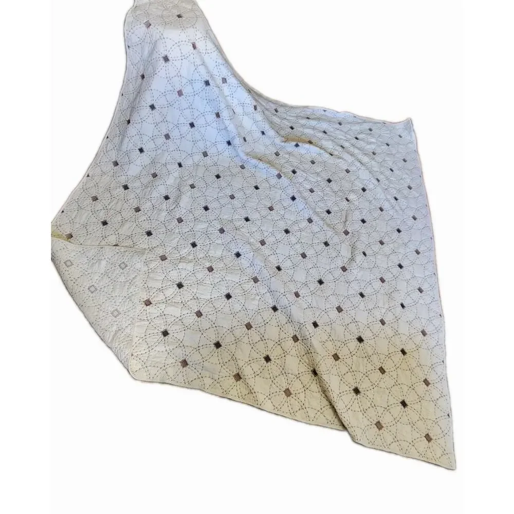 VNTG 90S Cream Ivory Quilted Bedspread 75x79 Full/Twin Geometrical Cottagecore